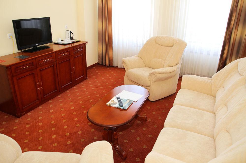 Hotel Galleria Subotica Zewnętrze zdjęcie