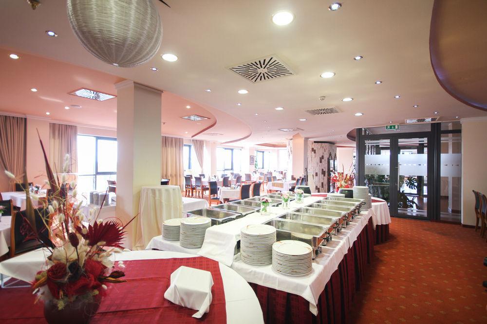 Hotel Galleria Subotica Zewnętrze zdjęcie