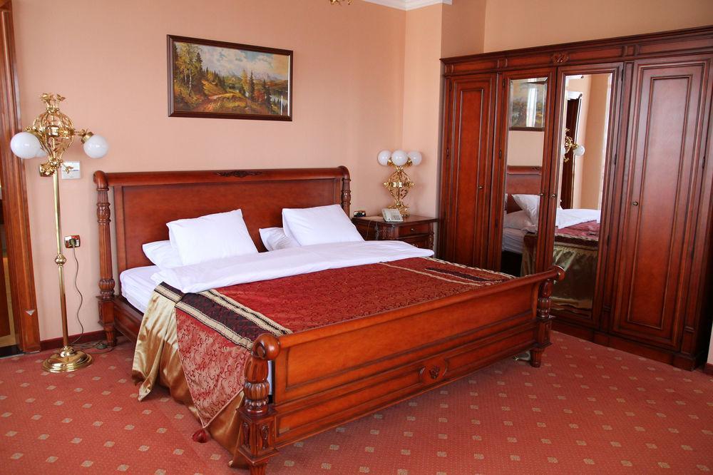 Hotel Galleria Subotica Zewnętrze zdjęcie