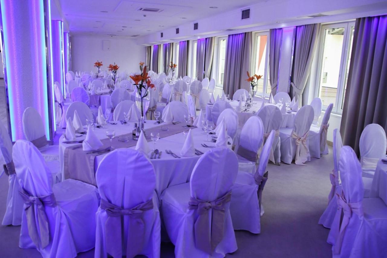 Hotel Galleria Subotica Zewnętrze zdjęcie