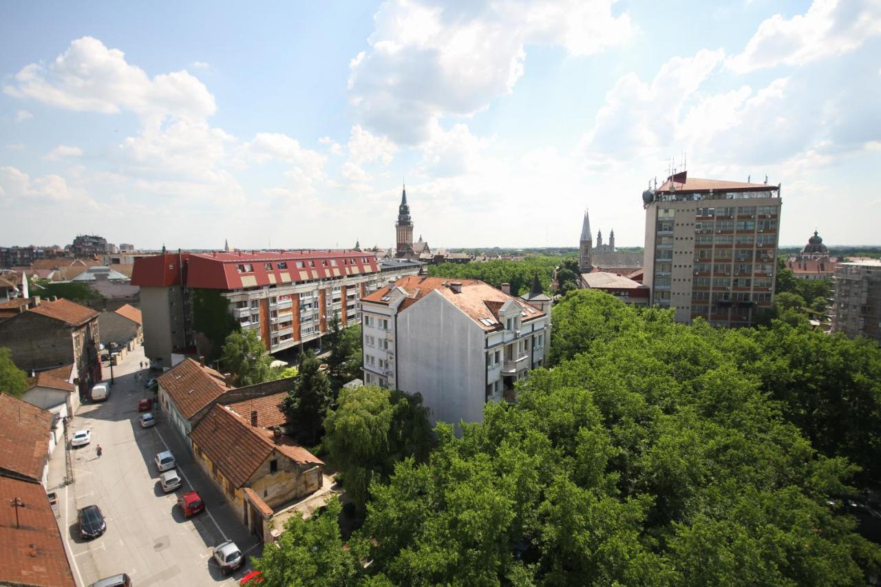 Hotel Galleria Subotica Zewnętrze zdjęcie