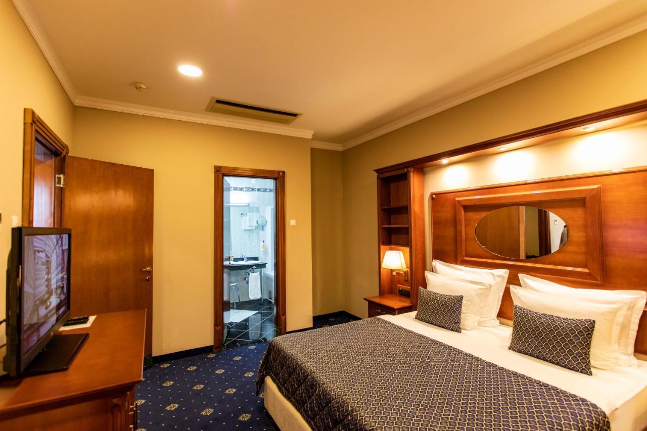 Hotel Galleria Subotica Zewnętrze zdjęcie